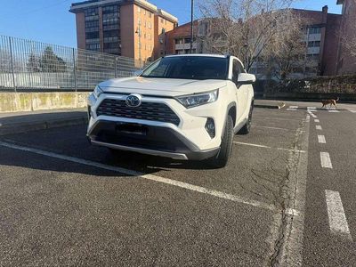 Usata Toyota RAV4 Hybrid Active 155 CV (114 kW) 2019 SUV