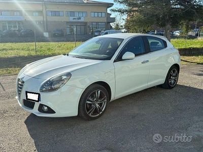 Usata Alfa Romeo Giulietta 120 CV (88 kW) 2015 Bianco Utilitaria