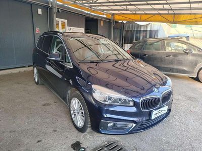 Usata BMW 218 Gran Tourer Luxury Line 150 CV (110 kW) 2017 Blu/azzurro Monovolume