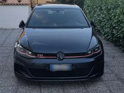 Usata VW Golf VII GTI 245 CV (180 kW) 2018 Berlina