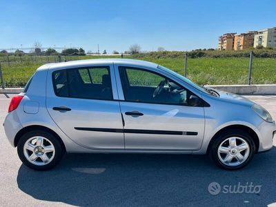 Renault Clio II