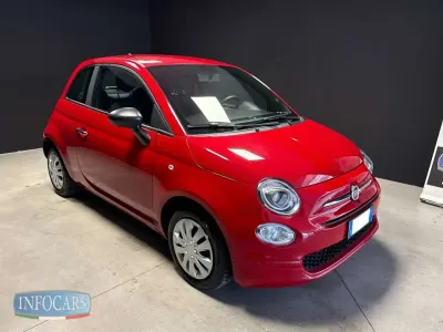 Usata Fiat 500 69 CV (50 kW) 2023 Rosso pastello Utilitaria