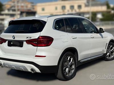 Usata BMW X3 Efficient Dynamics 190 CV (139 kW) 2018 Bianco SUV