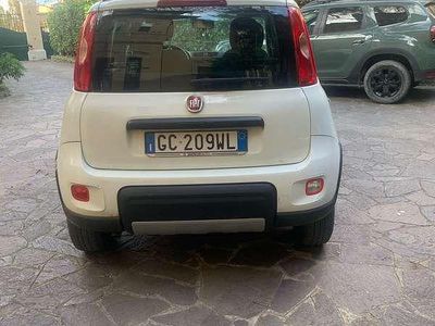 Usata Fiat Panda 4x4 S 86 CV (63 kW) 2020 Bianco Utilitaria