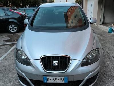 Usata Seat Altea 102 CV (75 kW) 2009 Grigio Monovolume