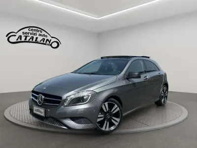 Usata Mercedes 180 Premium 109 CV (80 kW) 2015 Grigio Berlina