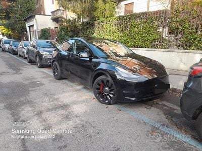 Usata Tesla Model Y Performance 393 kW (535 CV) 2023 Nero SUV
