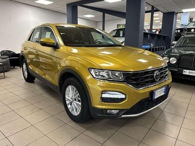 Usata VW T-Roc Style 116 CV (85 kW) 2019 Bronzo SUV
