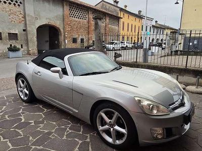 Usata Opel GT 264 CV (194 kW) 2010 Cabrio