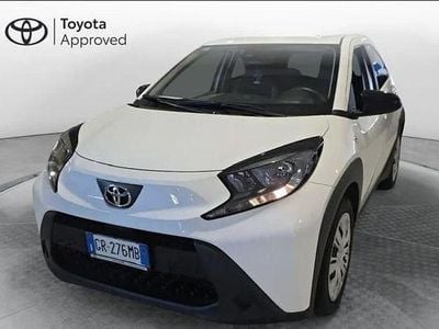 Grigio Usata 2022 Toyota Aygo X Active SUV | 12.900 € (Buon prezzo)