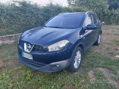 Używany Nissan Qashqai +2 Tekna 150 KM (110 kW) 2010 Niebieski SUV
