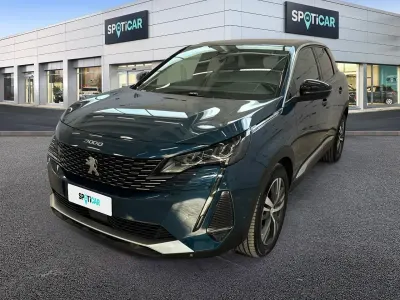 Begagnad Peugeot 3008 Allure 131 HK (96 kW) 2023 Blå SUV