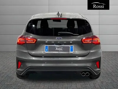 Usata Ford Focus ST-Line 116 CV (85 kW) 2025 Grigio scuro Berlina