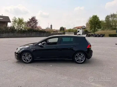 Brugt VW Golf VII R-line BlueMotion 110 HK (80 kW) 2017 Sort Sedan