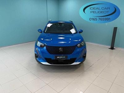 Usata Peugeot e-2008 Allure 100 kW (136 CV) 2021 Blu SUV
