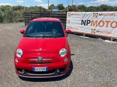 Usata Abarth 500 135 CV (99 kW) 2011 Rosso Utilitaria