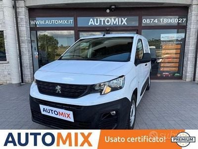 Usata Peugeot Partner Premium 130 CV (95 kW) 2019 Bianco Monovolume