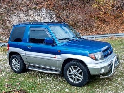 Usata Mitsubishi Pajero Comfort Edition 120 CV (88 kW) 2000 Blu SUV