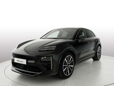 Usata Porsche Macan Turbo 144 kW (197 CV) 2025 Nero jet metallizzato SUV