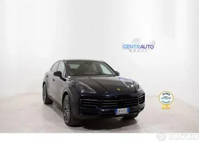 Usata Porsche Cayenne Platinum Edition 340 CV (250 kW) 2023 Bluazzurro SUV