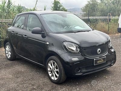 Nero Usata 2016 Smart ForFour Utilitaria | 9900 € (Buon prezzo)