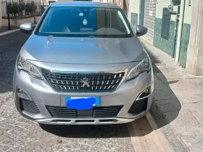Usata Peugeot 3008 131 CV (96 kW) 2020 Grigio SUV