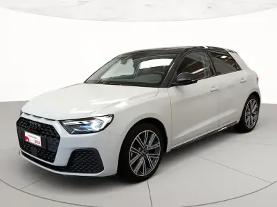 Usata Audi A1 Sportback Admired 110 CV (80 kW) 2023 Bianco ghiacciaio metallizzato Utilitaria