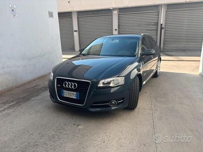 Usata Audi A3 105 CV (77 kW) 2011 Blu Utilitaria