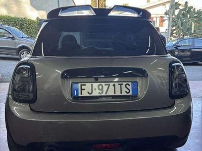 Usata Mini ONE 75 CV (55 kW) 2017 Utilitaria