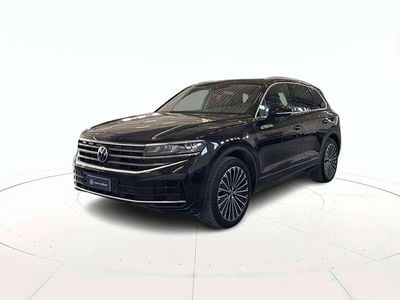 Usata VW Touareg Elegance 381 CV (280 kW) 2023 Nero / pastello SUV