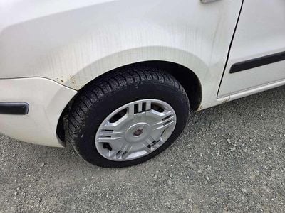 Usata Fiat Panda Dynamic 60 CV (44 kW) 2009 Bianco Utilitaria