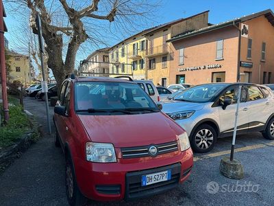Usata Fiat Panda 4x4 60 CV (44 kW) 2007 Rosso Utilitaria
