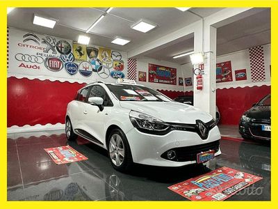 Bianco Usata 2015 Renault Clio GrandTour Station wagon | 4999 € (Buon prezzo)