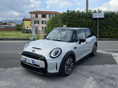 Usata Mini Cooper S Essential 178 CV (130 kW) 2021 Utilitaria