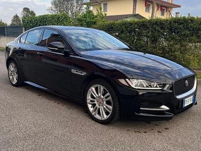 Occasion Jaguar XE 180 ch (132 kW) 2017 Noir Berline