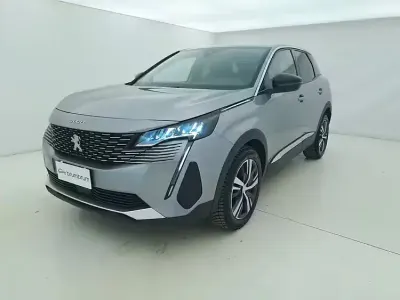Usata Peugeot 3008 Allure 131 CV (96 kW) 2022 Grigio SUV