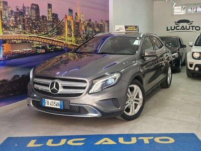 Mercedes GLA220