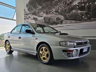 Usata Subaru Impreza 211 CV (155 kW) 1996 Argento Berlina