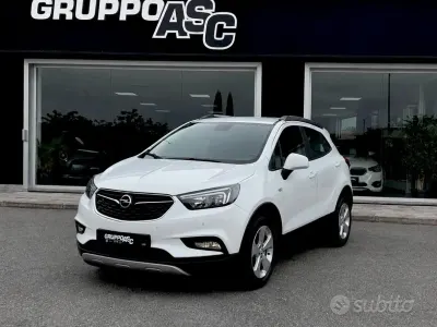 Usata Opel Mokka X 140 CV (102 kW) 2018 Bianco SUV