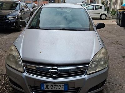 Usata Opel Astra 115 CV (84 kW) 2007 Station wagon