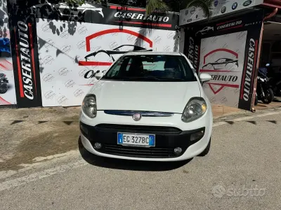 Usata Fiat Punto Evo S 75 CV (55 kW) 2011 Bianco Utilitaria