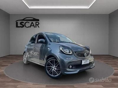 Usata Smart ForFour Brabus 109 CV (80 kW) 2018 Grigio Utilitaria