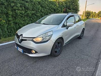 Usata Renault Clio GrandTour 90 CV (66 kW) 2016 Grigio Station wagon