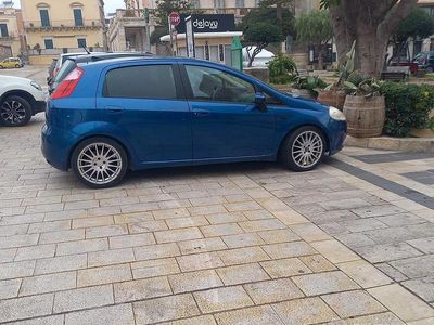 Usata Fiat Punto 65 CV (47 kW) 2010 Blu Utilitaria