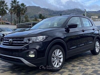 Usata VW T-Cross Style 110 CV (80 kW) 2023 Nero SUV