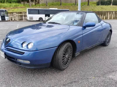 Usata Alfa Romeo Spider 150 CV (110 kW) 1996 Blu Cabrio