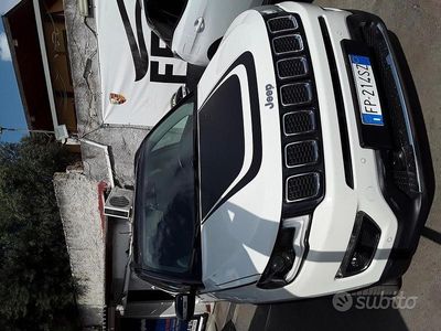 Usata Jeep Compass Limited 140 CV (102 kW) 2018 Bianco SUV