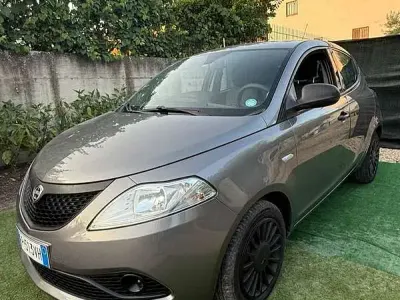 Usata Lancia Ypsilon S 95 CV (69 kW) 2018 Utilitaria