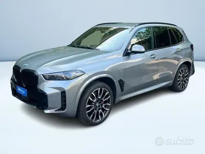 Usata BMW X5 M Sport 286 CV (210 kW) 2024 Grigio SUV