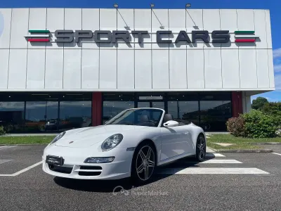 Usata Porsche 911 Carrera 4S Cabriolet Sport 355 CV (261 kW) 2008 Bianco Cabrio